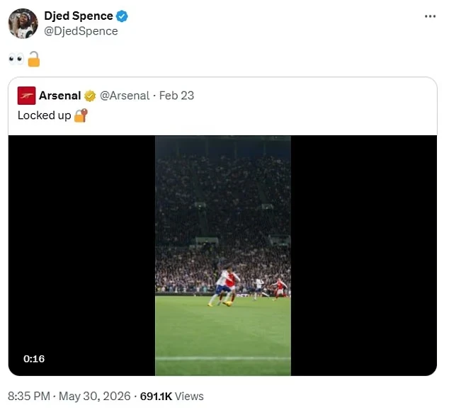 Là lùng Arsenal bị hàng loạt đối thủ chế giễu thậm tệ sau chung kết Champions League Là lùng Arsenal bị hàng loạt đối thủ chế giễu thậm tệ sau chung kết Champions League
