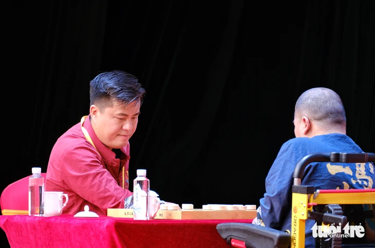 Lại Lý Huynh: 'Nếu không là kỳ thủ, tôi sẽ là doanh nhân thích cờ tướng' Lại Lý Huynh: 'Nếu không là kỳ thủ, tôi sẽ là doanh nhân thích cờ tướng'