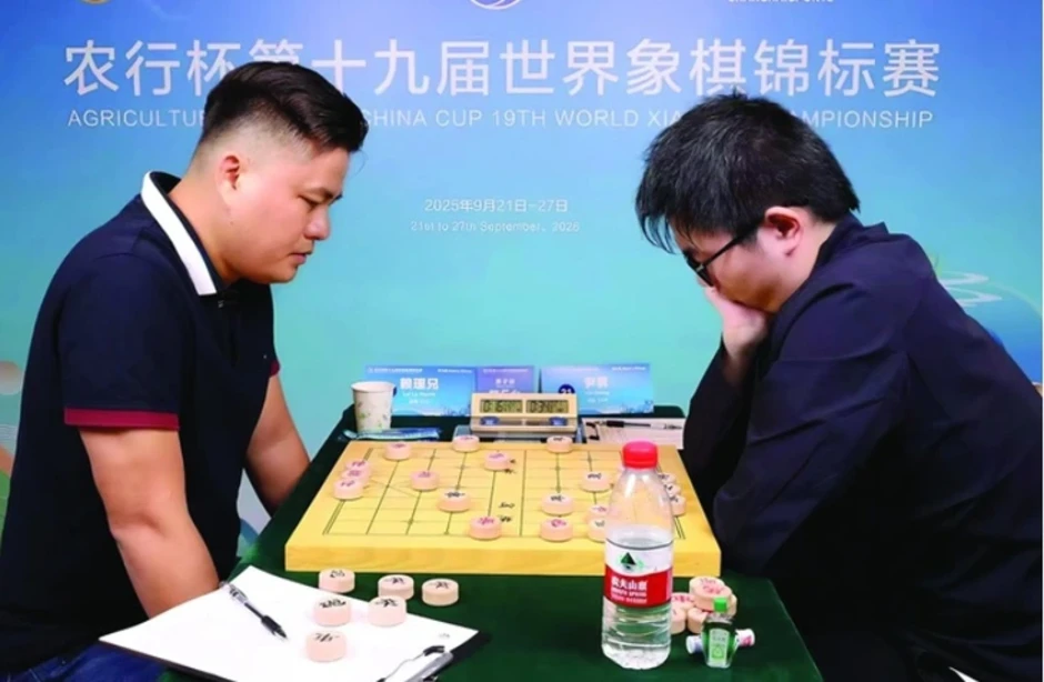 Làng cờ Trung Quốc cảm thán: 'Nước cờ Lại Lý Huynh không thâm sâu nhưng tìm được ai thắng anh ấy?' Làng cờ Trung Quốc cảm thán: 'Nước cờ Lại Lý Huynh không thâm sâu nhưng tìm được ai thắng anh ấy?'