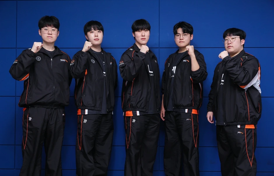 LCK Roadshow lần đầu tới Việt Nam: Hé lộ không gian 'thánh đường' lễ hội eSports quốc tế LCK Roadshow lần đầu tới Việt Nam: Hé lộ không gian 'thánh đường' lễ hội eSports quốc tế