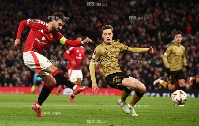 Lịch thi đấu vòng cuối giải Ngoại hạng Anh: Tottenham lo trụ hạng, kỷ lục chờ Bruno Lịch thi đấu vòng cuối giải Ngoại hạng Anh: Tottenham lo trụ hạng, kỷ lục chờ Bruno