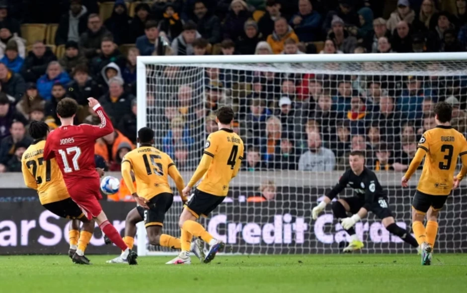 Liverpool đòi nợ Wolves ở Cup FA