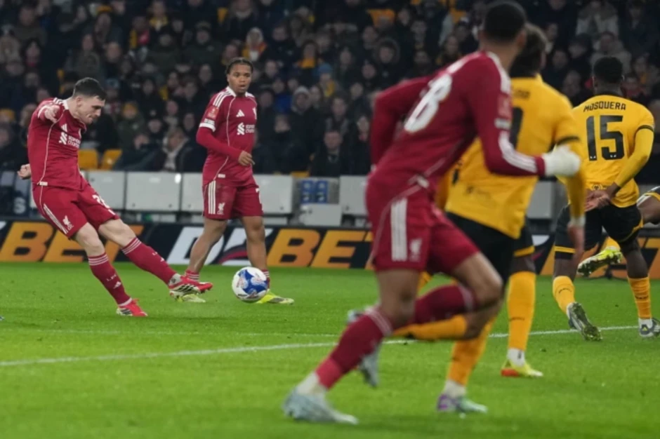 Liverpool đòi nợ Wolves ở Cup FA