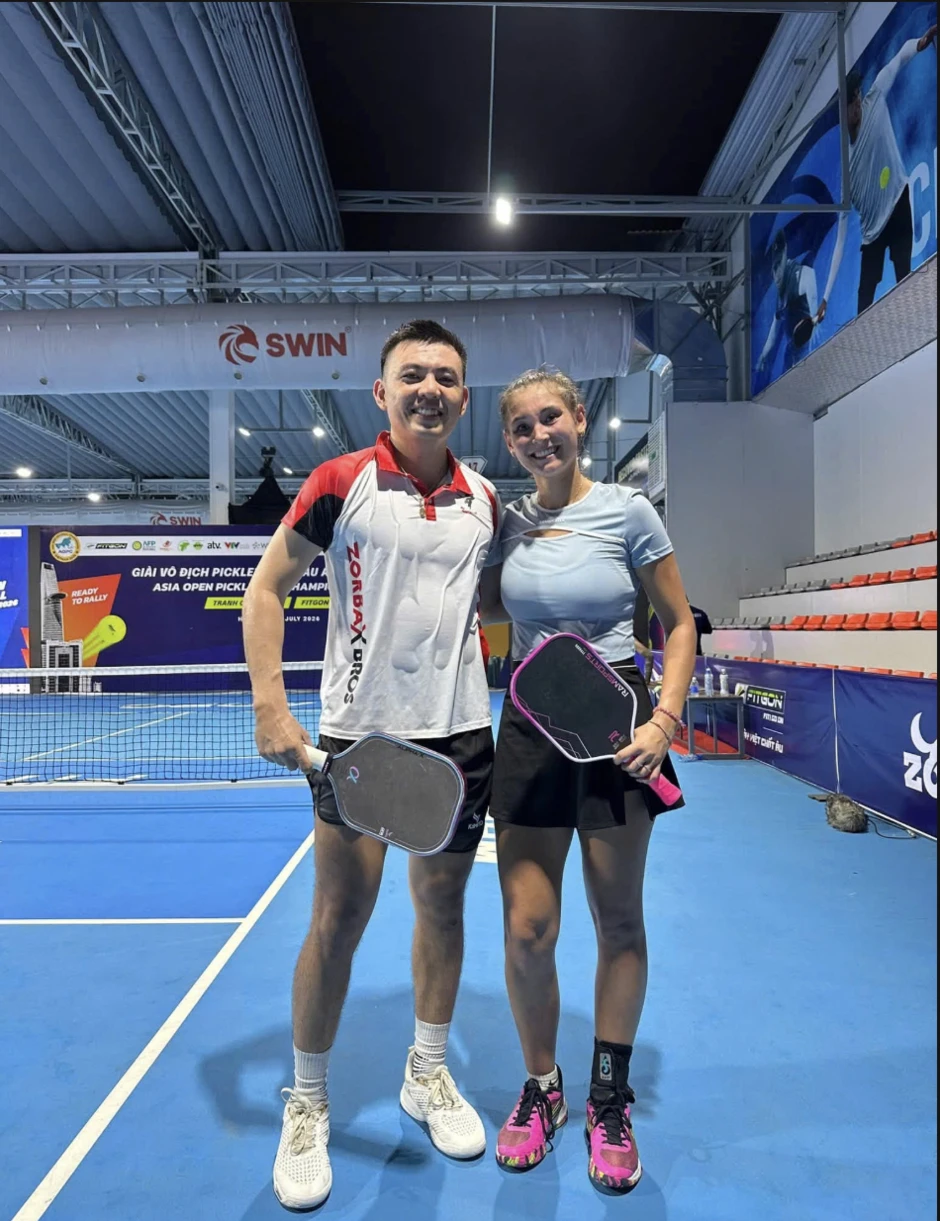 Lý Hoàng Nam đối đầu Phúc Huỳnh ở chung kết Vô địch Pickleball châu Á mở rộng 2026 Lý Hoàng Nam đối đầu Phúc Huỳnh ở chung kết Vô địch Pickleball châu Á mở rộng 2026