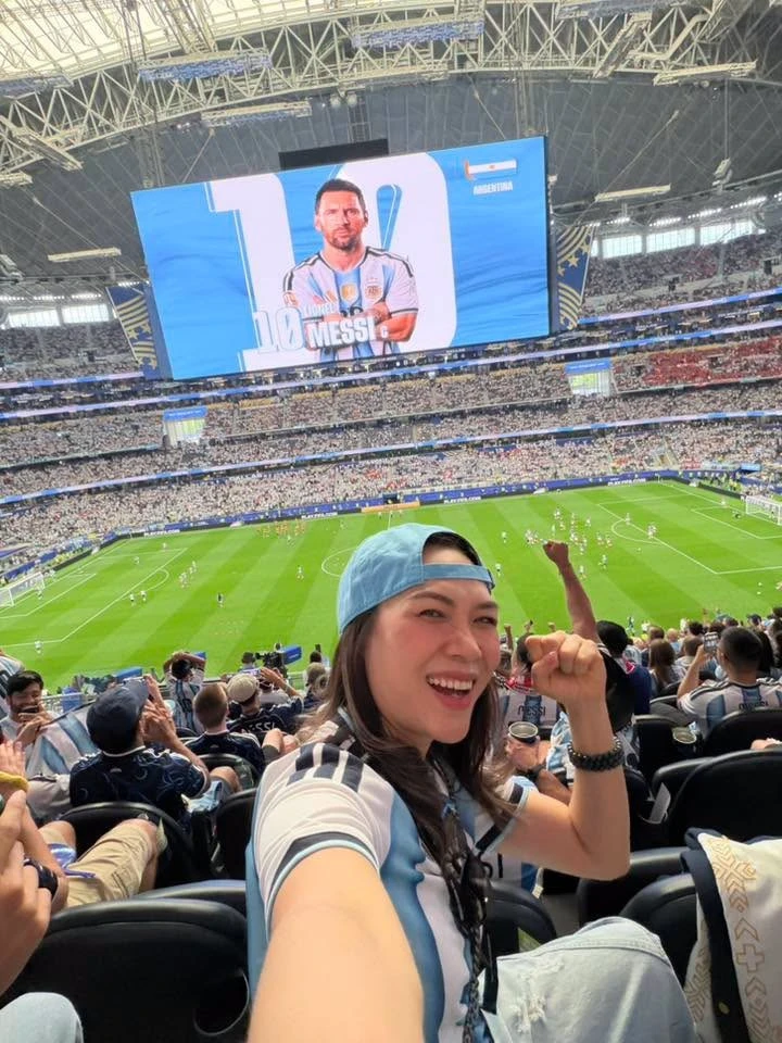 Mỹ Tâm xem trực tiếp Messi lập kỷ lục