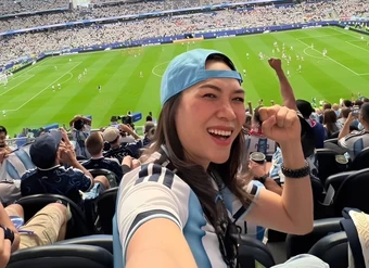 Mỹ Tâm xem trực tiếp Messi lập kỷ lục