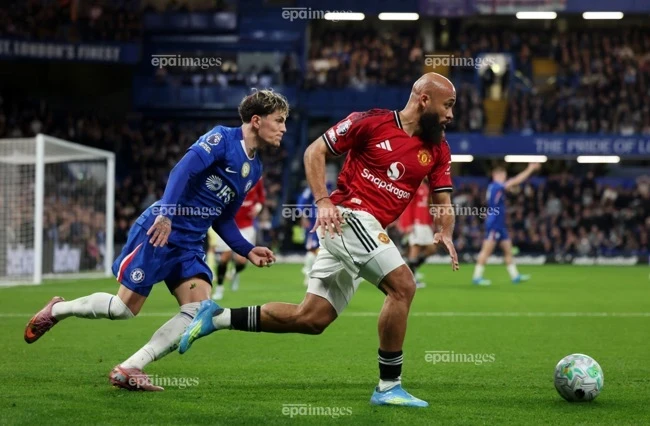 Man City quật ngã Arsenal, bảng xếp hạng Ngoại hạng Anh đảo chiều dữ dội Man City quật ngã Arsenal, bảng xếp hạng Ngoại hạng Anh đảo chiều dữ dội
