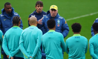 Man Utd được khuyên bổ nhiệm Ancelotti - Báo TinVina