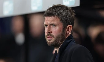 Man Utd nghiêng về khả năng ký dài hạn với Carrick - Báo TinVina