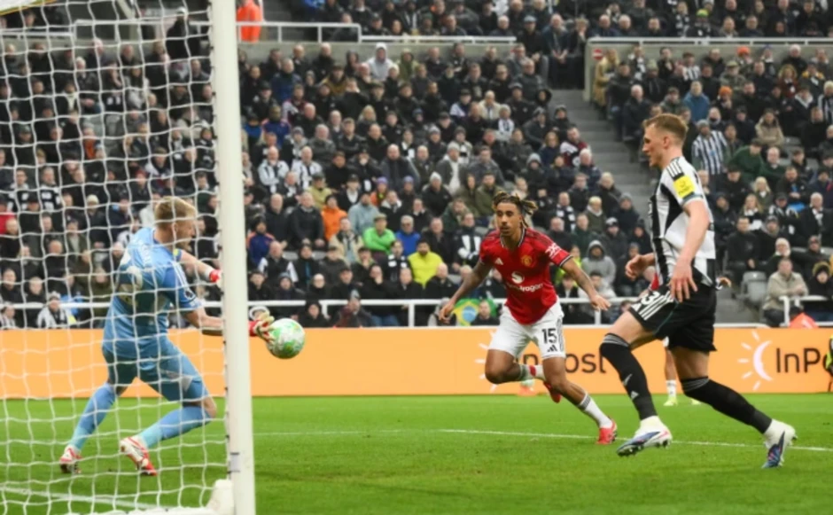Man Utd thua trận đầu dưới thời Carrick - Báo TinVina Man Utd thua trận đầu dưới thời Carrick - Báo TinVina
