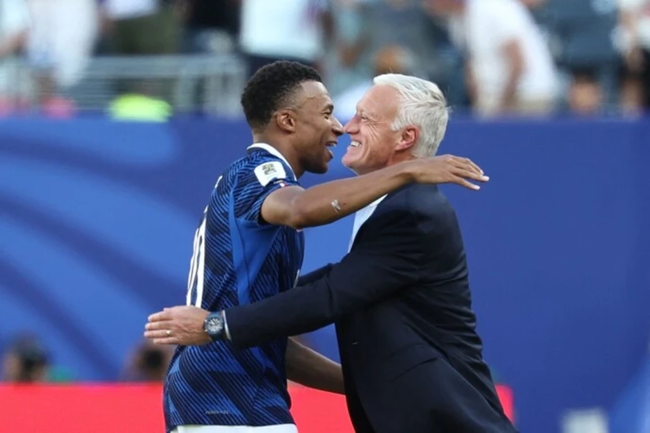 Mbappe lập cú đúp trong trận thắng của Pháp - Báo TinVina Mbappe lập cú đúp trong trận thắng của Pháp - Báo TinVina