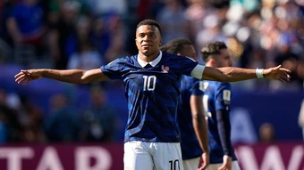Mbappe phá kỷ lục ghi bàn ở tuyển Pháp - Báo TinVina