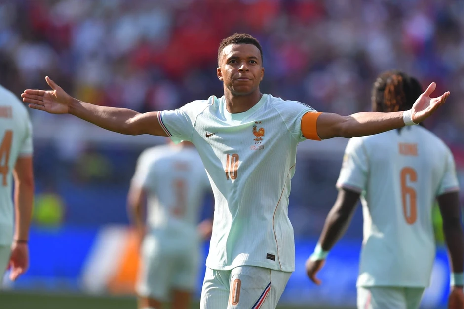 Mbappe phá thêm kỷ lục World Cup - Báo TinVina Mbappe phá thêm kỷ lục World Cup - Báo TinVina