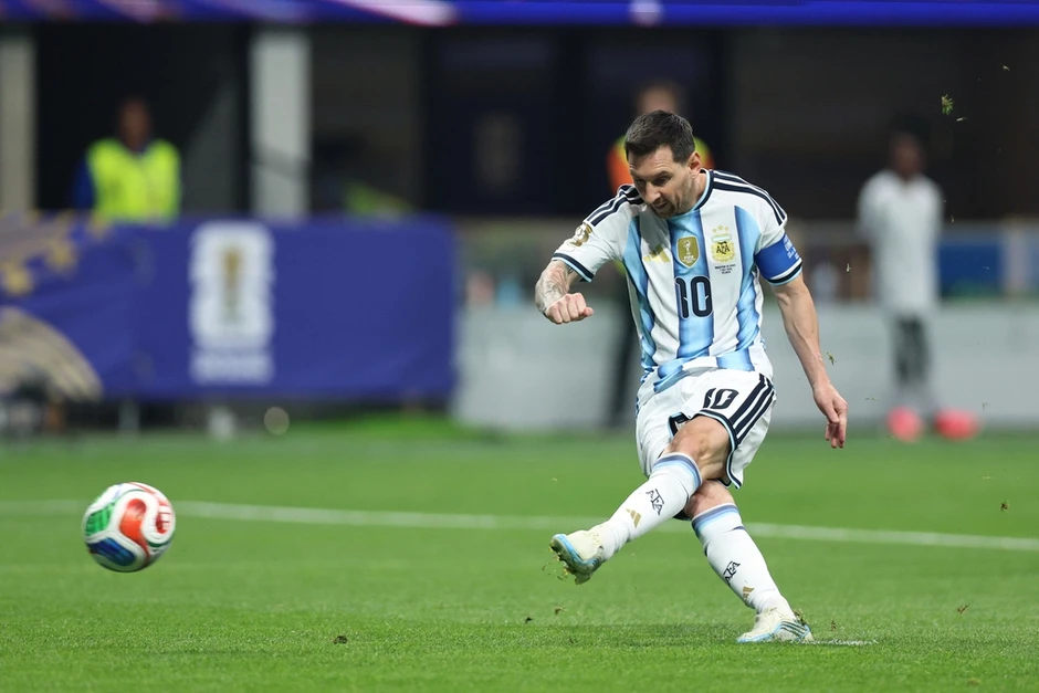 Messi sút hỏng phạt đền nhiều nhất một kỳ World Cup - Báo TinVina Messi sút hỏng phạt đền nhiều nhất một kỳ World Cup - Báo TinVina