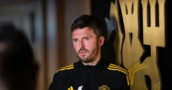MU cần tránh đưa ra quyết định nực cười về Carrick