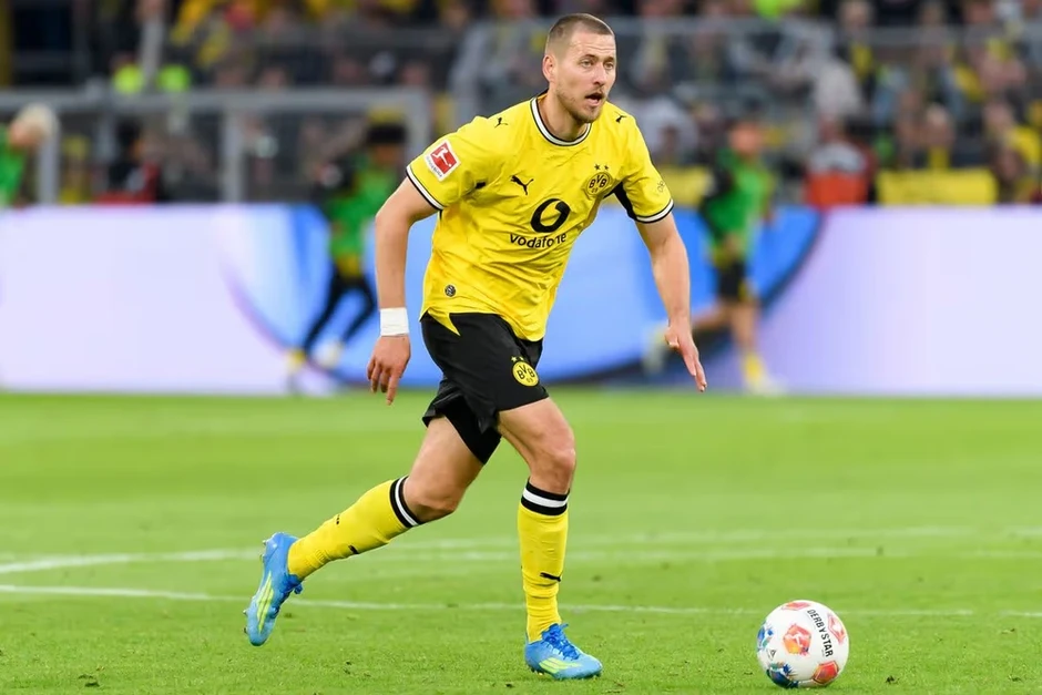 MU lên kế hoạch chi 35 triệu bảng mua ngôi sao của Borussia Dortmund