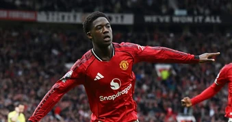 MU thu về 15,7 triệu bảng sau chiến thắng trước Liverpool