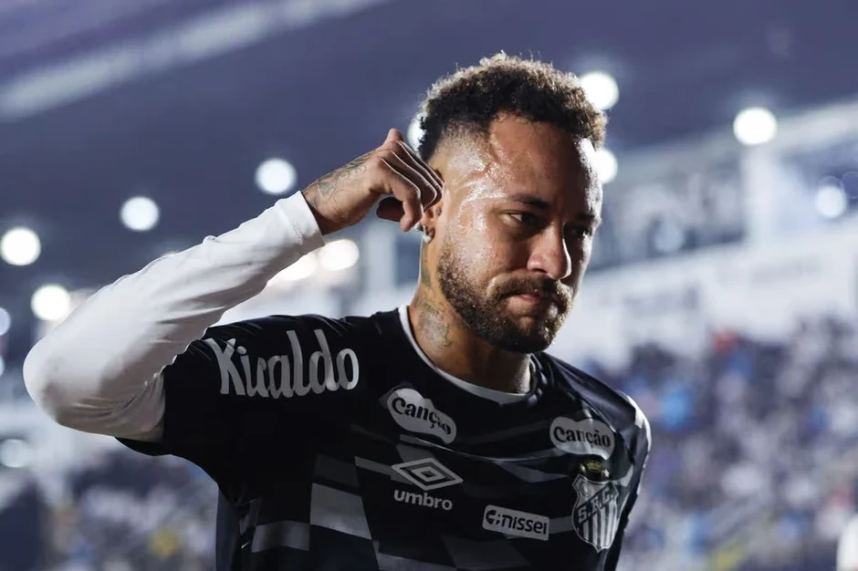 Neymar đối mặt với án treo giò 12 trận trong sự cố gây sốc Neymar đối mặt với án treo giò 12 trận trong sự cố gây sốc