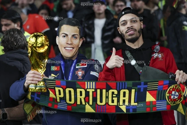 Nhà tiên tri World Cup phán quyết Ronaldo và tuyển Bồ Đào Nha vô địch Nhà tiên tri World Cup phán quyết Ronaldo và tuyển Bồ Đào Nha vô địch