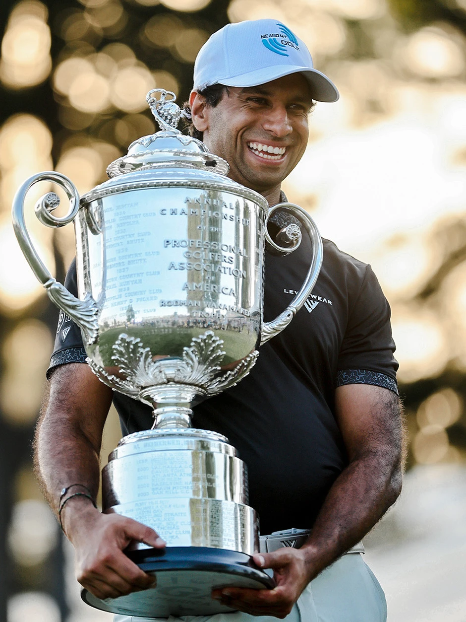 Nhà vô địch PGA Championship, Aaron Rai: Mê Woods và đeo 2 găng tay Nhà vô địch PGA Championship, Aaron Rai: Mê Woods và đeo 2 găng tay