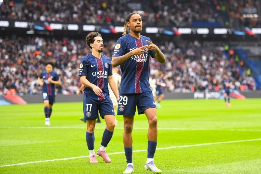 Nhận định Lens vs PSG, 02h00 ngày 14/5: Chào đón nhà vô địch?