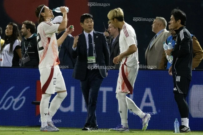 Nhật Bản nhận cú sốc cực nặng trước World Cup Nhật Bản nhận cú sốc cực nặng trước World Cup