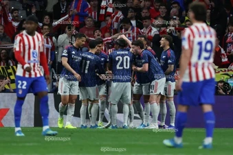 Nóng: Arsenal và Atletico tung đội hình mạnh nhất ra sân Emirates
