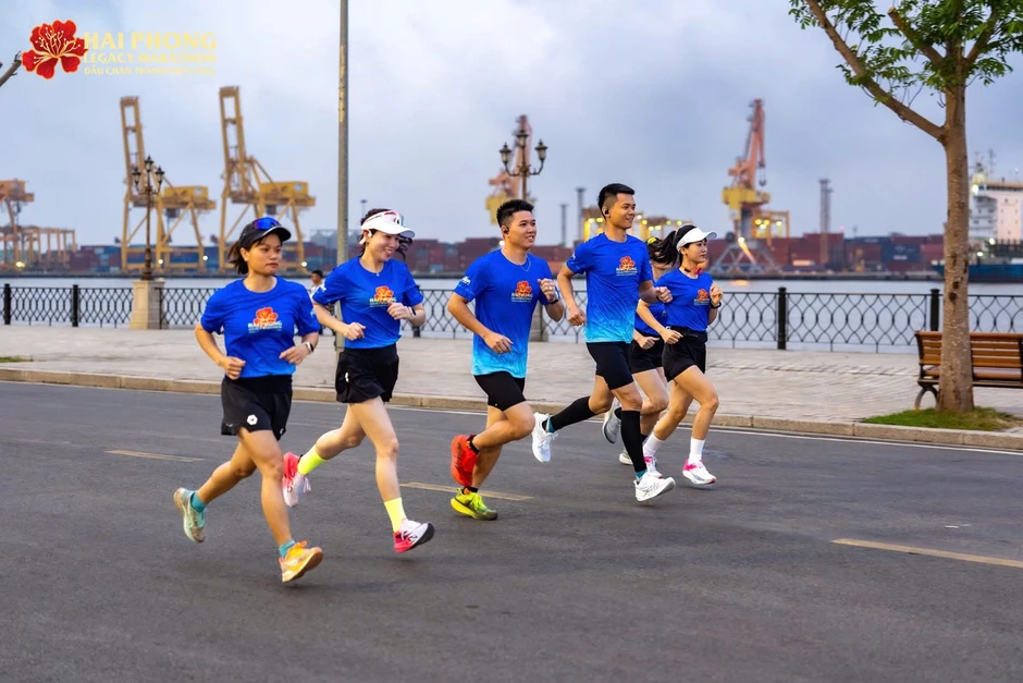 'Nữ hoàng marathon' Phạm Thị Hồng Lệ tranh tài tại Hải Phòng Legacy Marathon 2026 'Nữ hoàng marathon' Phạm Thị Hồng Lệ tranh tài tại Hải Phòng Legacy Marathon 2026