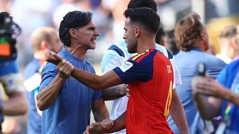 Olmo tố trợ lý HLV Argentina dối trá - Báo TinVina