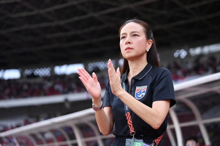 Phía sau 2 tài phiệt điều hành nền bóng đá hàng đầu Đông Nam Á Phía sau 2 tài phiệt điều hành nền bóng đá hàng đầu Đông Nam Á