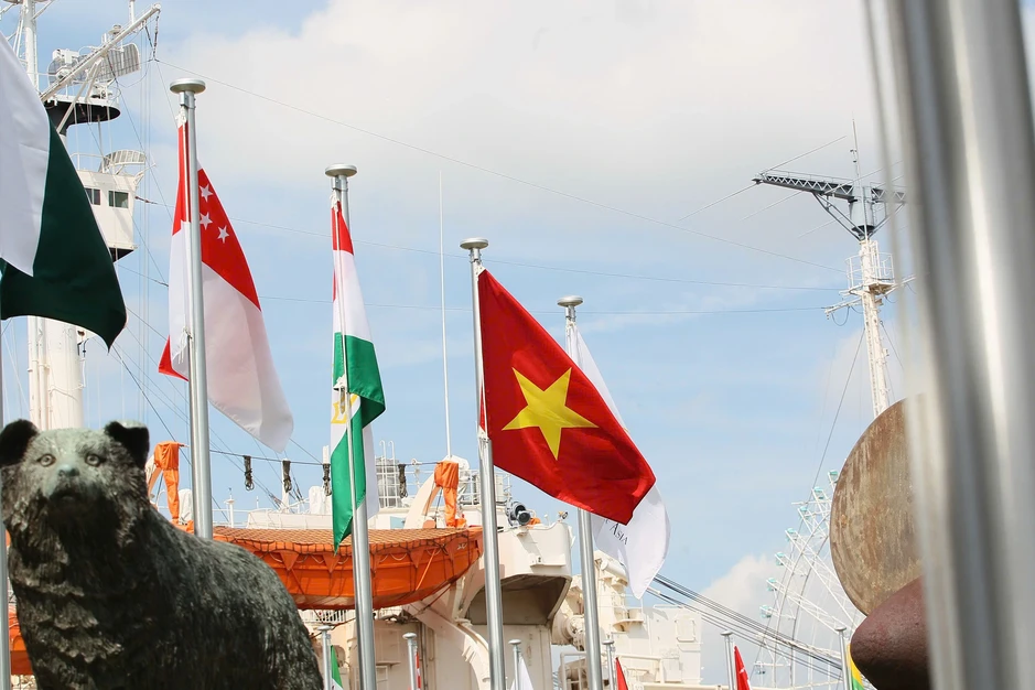 Quốc kỳ Việt Nam chính thức tung bay tại Asiad 20 Quốc kỳ Việt Nam chính thức tung bay tại Asiad 20