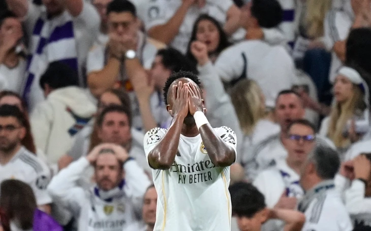 Real Madrid đang tụt lại so với Barca Real Madrid đang tụt lại so với Barca