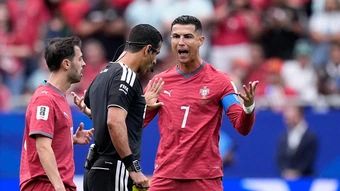 Ronaldo bị chấm điểm thấp nhất trận ra quân World Cup 2026 - Báo TinVina