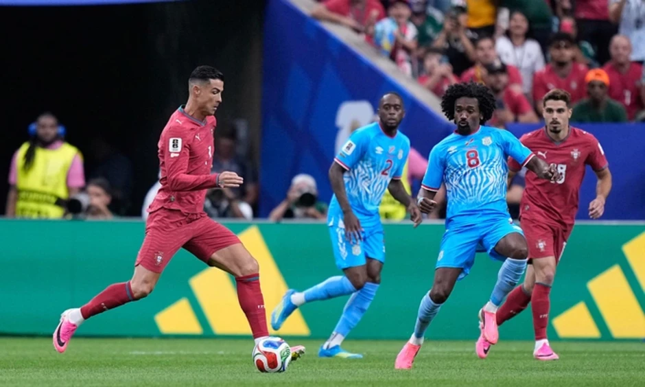 Ronaldo bị chấm điểm thấp nhất trận ra quân World Cup 2026 - Báo TinVina Ronaldo bị chấm điểm thấp nhất trận ra quân World Cup 2026 - Báo TinVina