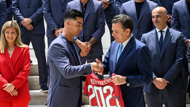Ronaldo bỏ đội vì mâu thuẫn với HLV Jorge Jesus: Thủ tướng Bồ Đào Nha can thiệp Ronaldo bỏ đội vì mâu thuẫn với HLV Jorge Jesus: Thủ tướng Bồ Đào Nha can thiệp