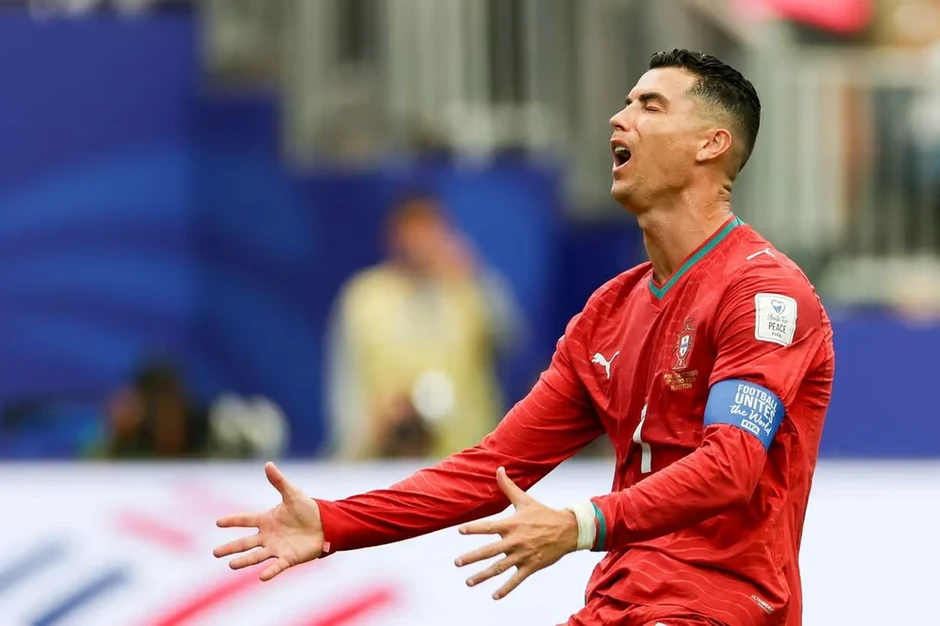 Ronaldo chứng tỏ mình là ngôi sao hết thời Ronaldo chứng tỏ mình là ngôi sao hết thời