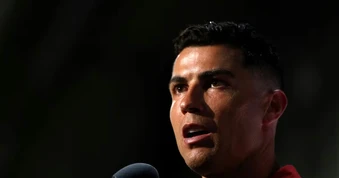 Ronaldo hét vào ống kính truyền hình giải tỏa ức chế