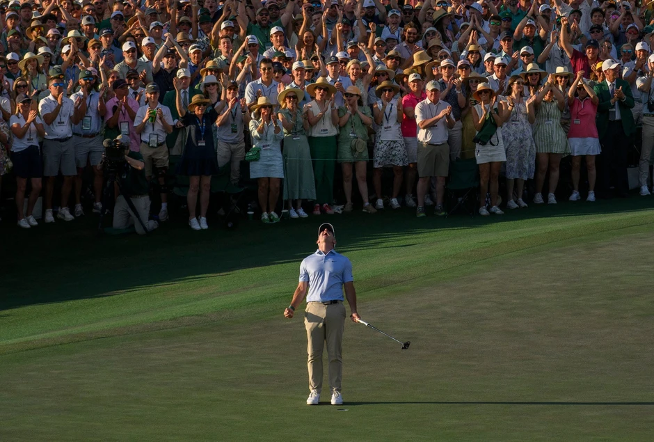 Rory McIlroy lần thứ hai liên tiếp vô địch The Masters, gia nhập nhóm huyền thoại