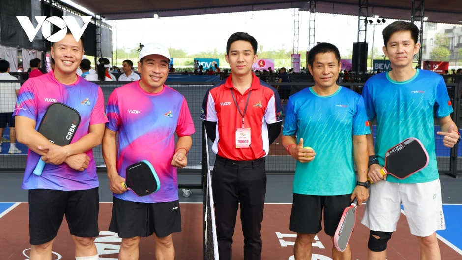 Rực lửa với 800 vận động viên tranh tài tại giải Pickleball lớn nhất ĐBSCL Rực lửa với 800 vận động viên tranh tài tại giải Pickleball lớn nhất ĐBSCL