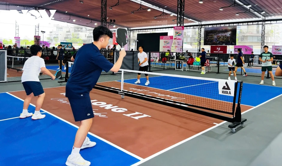 Rực lửa với 800 vận động viên tranh tài tại giải Pickleball lớn nhất ĐBSCL Rực lửa với 800 vận động viên tranh tài tại giải Pickleball lớn nhất ĐBSCL