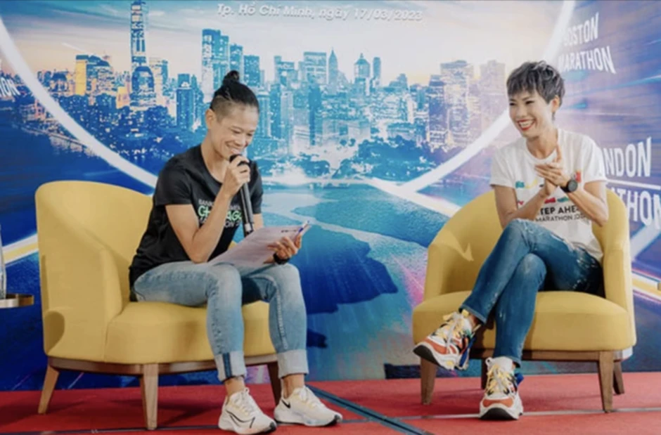 Runner "quý tộc" Việt và hành trình chạy 6 giải marathon lớn nhất thế giới Runner "quý tộc" Việt và hành trình chạy 6 giải marathon lớn nhất thế giới
