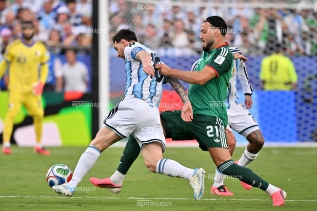 Sao tuyển Áo tuyên chiến Messi Sao tuyển Áo tuyên chiến Messi