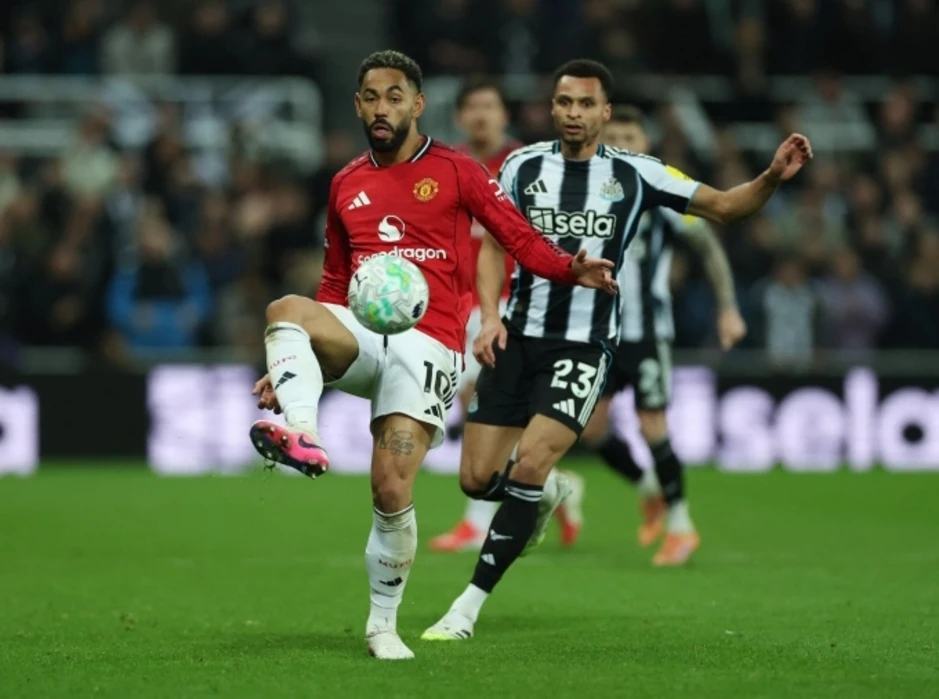 Scholes xin lỗi Carrick - Báo TinVina Scholes xin lỗi Carrick - Báo TinVina