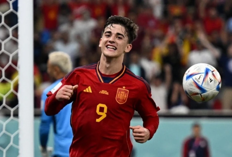 Shakira gây bão mạng khi chúc mừng Gavi dự World Cup 2026 - Báo TinVina Shakira gây bão mạng khi chúc mừng Gavi dự World Cup 2026 - Báo TinVina