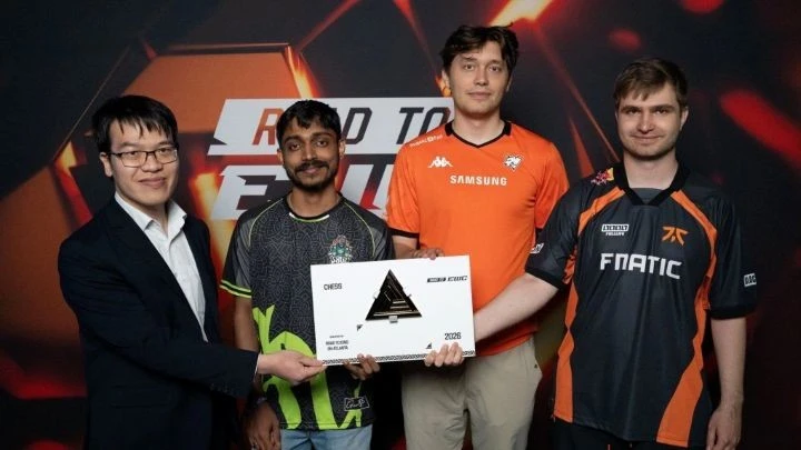 Siêu đại kiện tướng Lê Quang Liêm trở thành kỳ thủ Việt Nam đầu tiên đoạt vé dự Esports World Cup Siêu đại kiện tướng Lê Quang Liêm trở thành kỳ thủ Việt Nam đầu tiên đoạt vé dự Esports World Cup