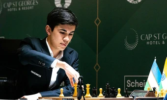Sindarov thí quân, lập kỷ lục thắng ở Candidates