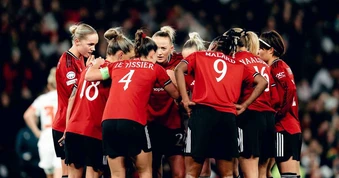 Sốc: Bayern Munich thắng kịch tính Man United, Barca vùi dập Real ở tứ kết Champions League
