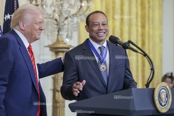 Sốc: Siêu sao Tiger Woods, bạn thân của Tổng thống Mỹ bị bắt sau cú lật xe kinh hoàng