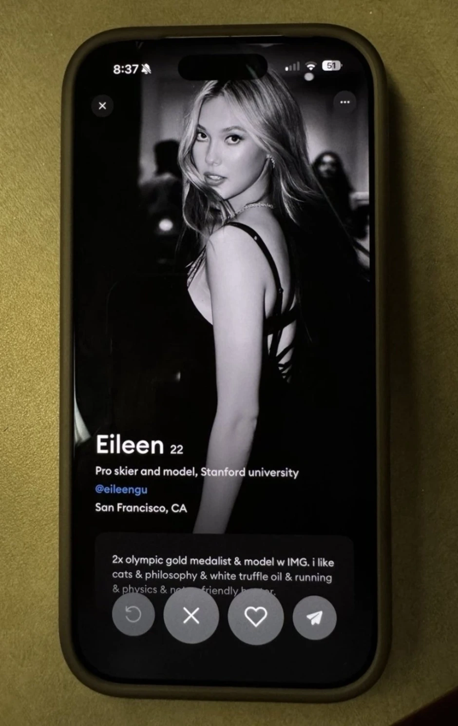 Tài khoản mang tên Eileen Gu gây chú ý trên ứng dụng hẹn hò Tài khoản mang tên Eileen Gu gây chú ý trên ứng dụng hẹn hò