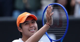 Tay vợt gốc Việt làm nên lịch sử khi vào tứ kết Indian Wells